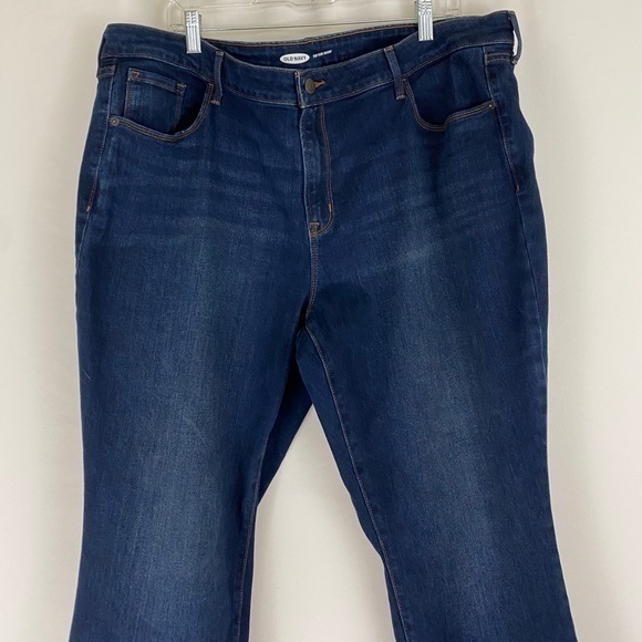 Old Navy Jeans - Picture 8 of 9